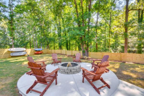 Anderson Retreat Private Dock, Kayaks, Fire Pit!